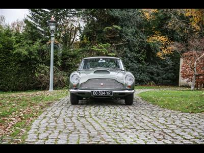 Aston Martin+DB4